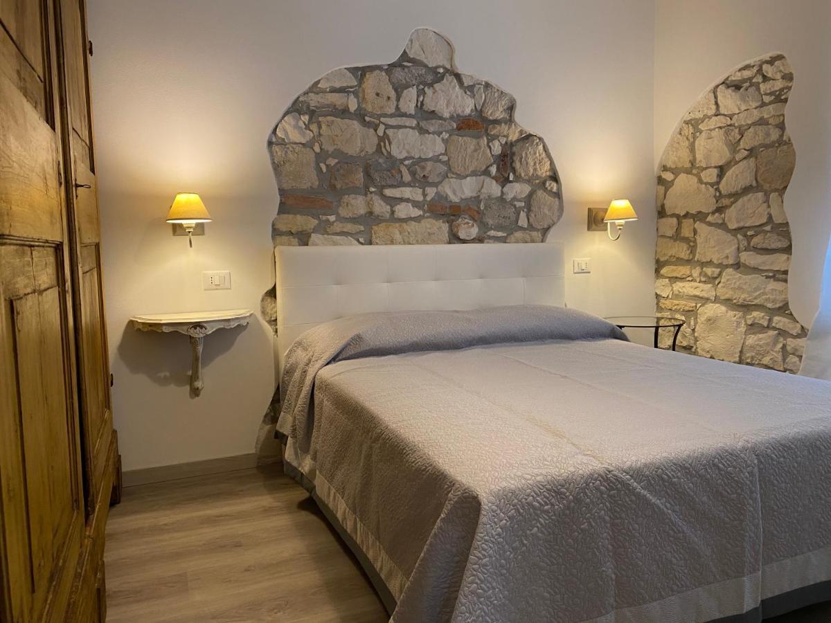 Unique Rooms Verona Bagian luar foto